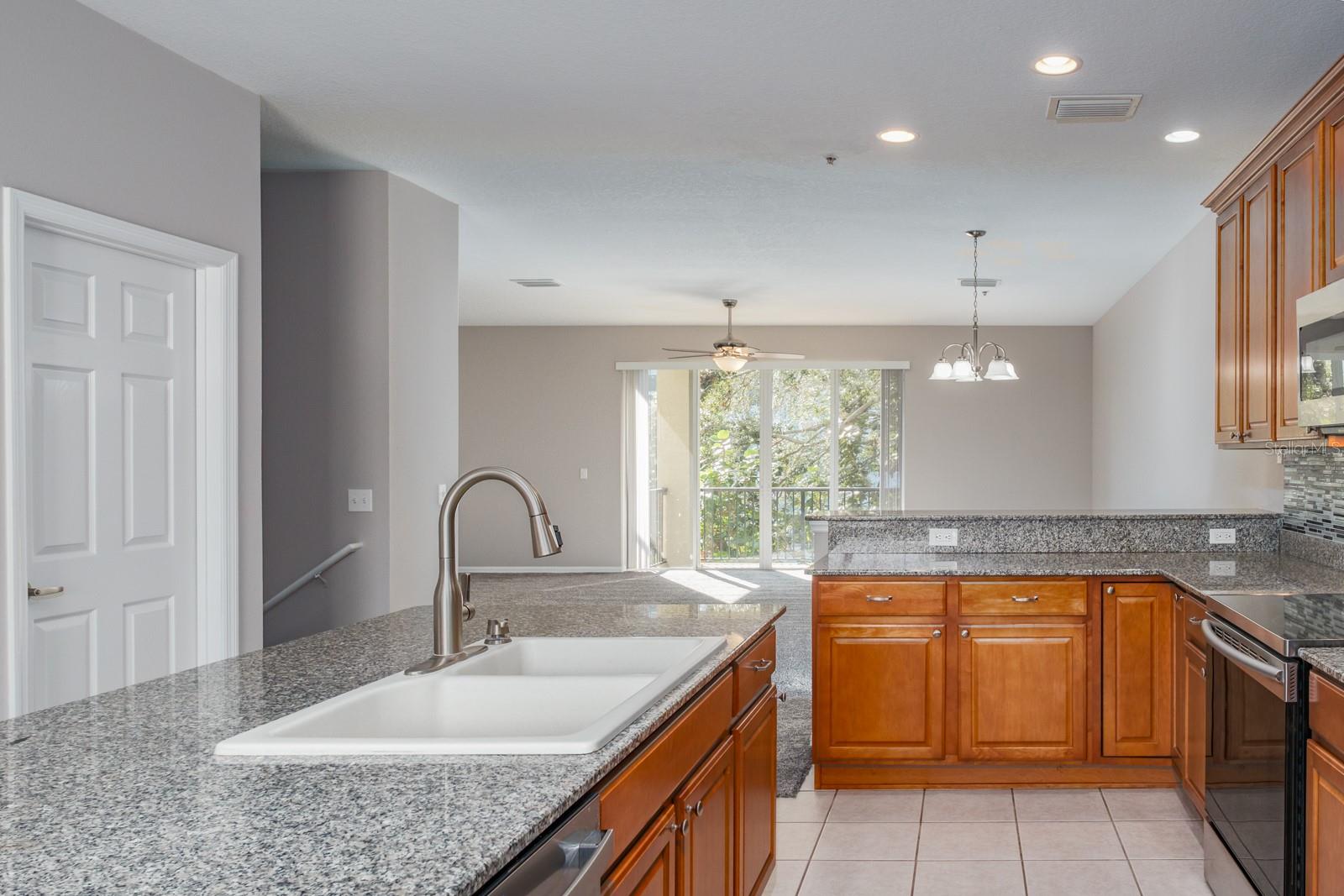 BAYOU GRANDE TOWNHOME COMMUNITY - Residential Lease