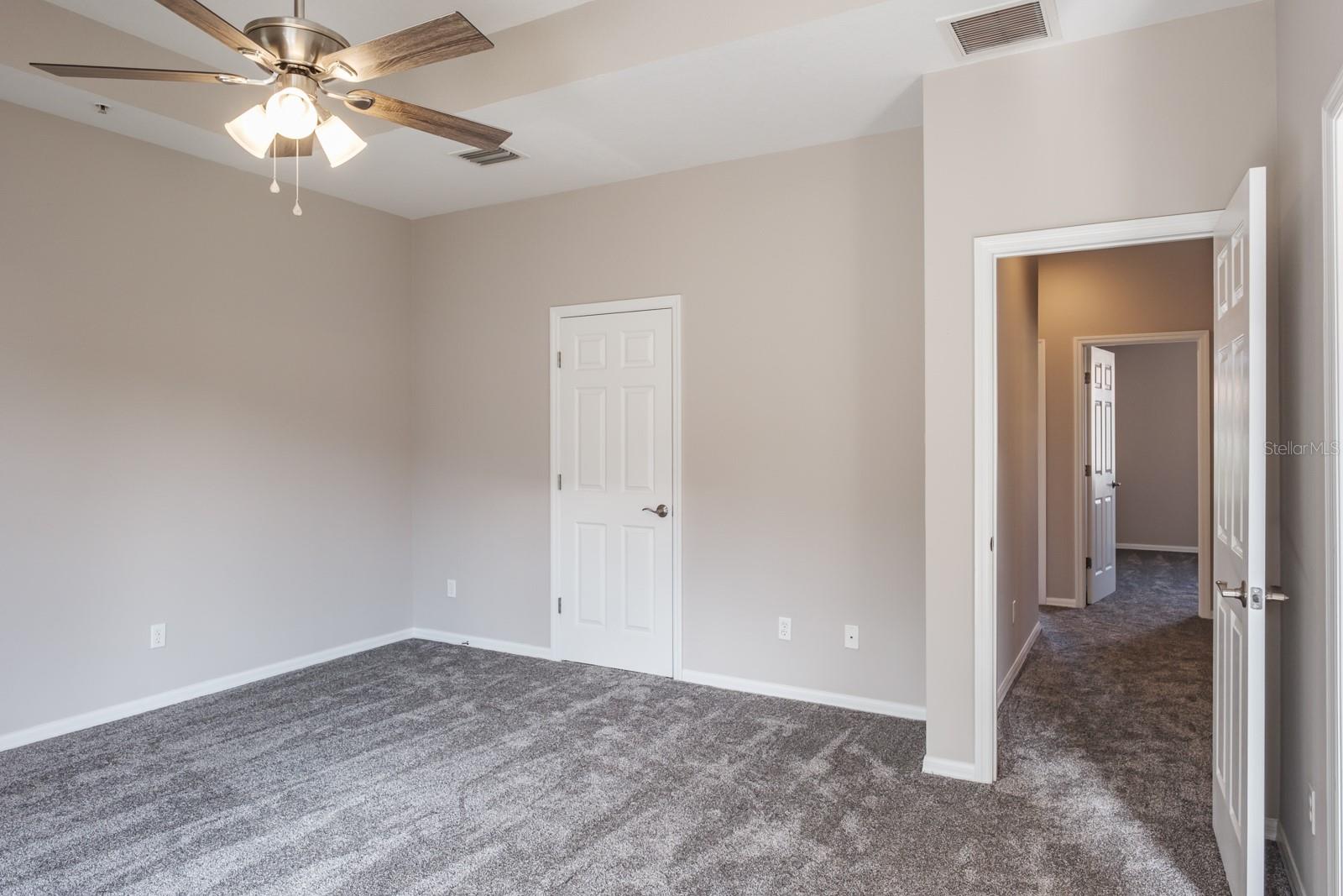 BAYOU GRANDE TOWNHOME COMMUNITY - Residential Lease