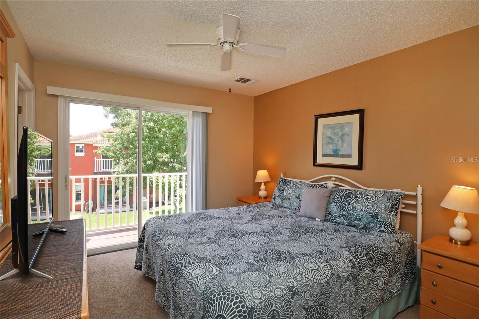 EMERALD ISLAND RESORT PH 2 - Residential