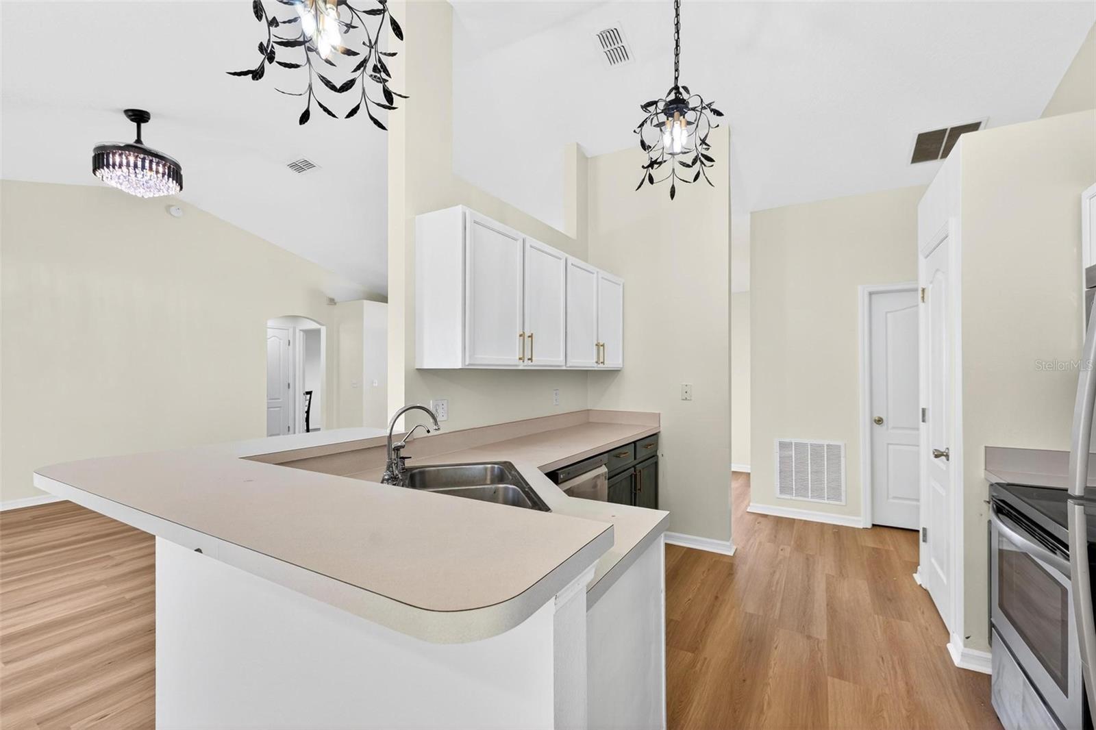 QUAIL VALLEY PHASE III - Residential
