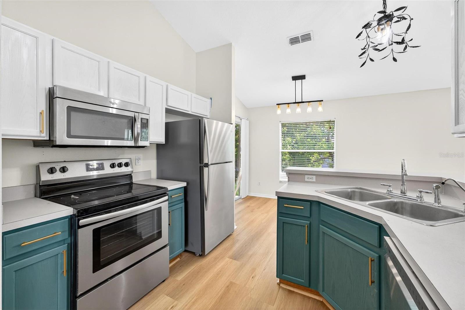 QUAIL VALLEY PHASE III - Residential