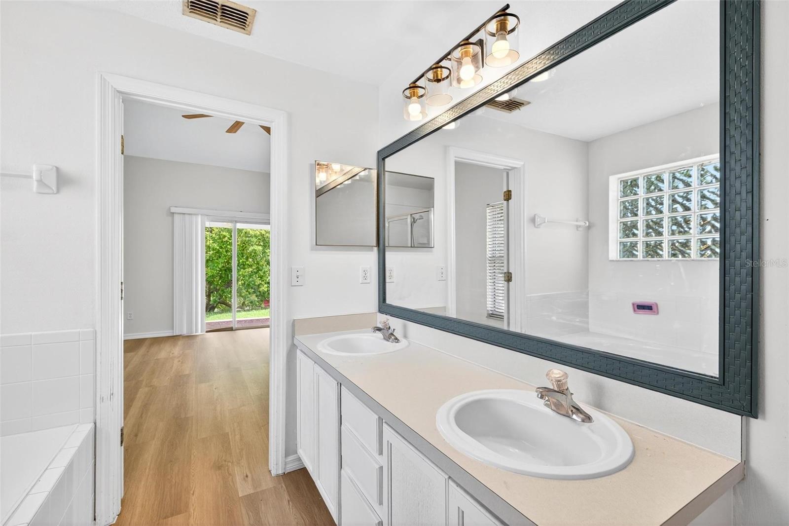 QUAIL VALLEY PHASE III - Residential