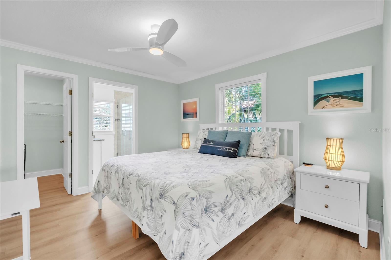 42ND STREET COASTAL COTTAGES - Residential