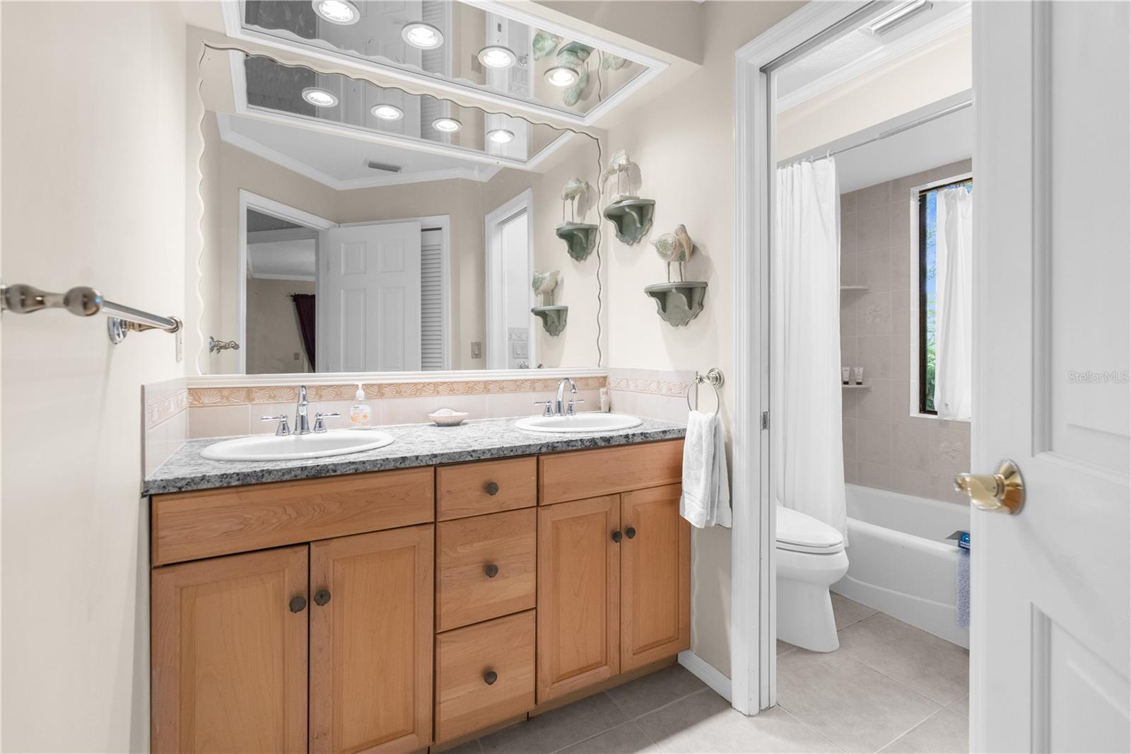 TAMPA & TARPON SPGS LAND CO - Residential