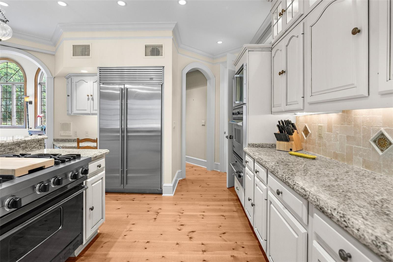 TAMPA & TARPON SPGS LAND CO - Residential