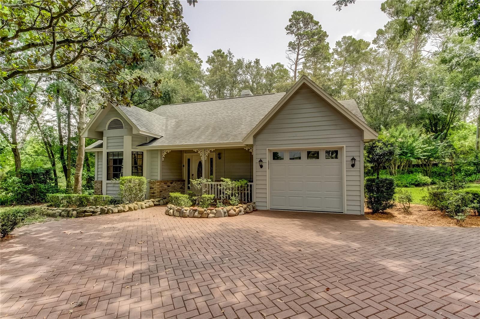 TAMPA & TARPON SPGS LAND CO - Residential