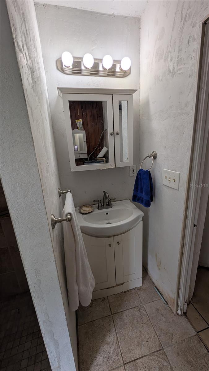 NEW SMYRNA BEACH - Residential