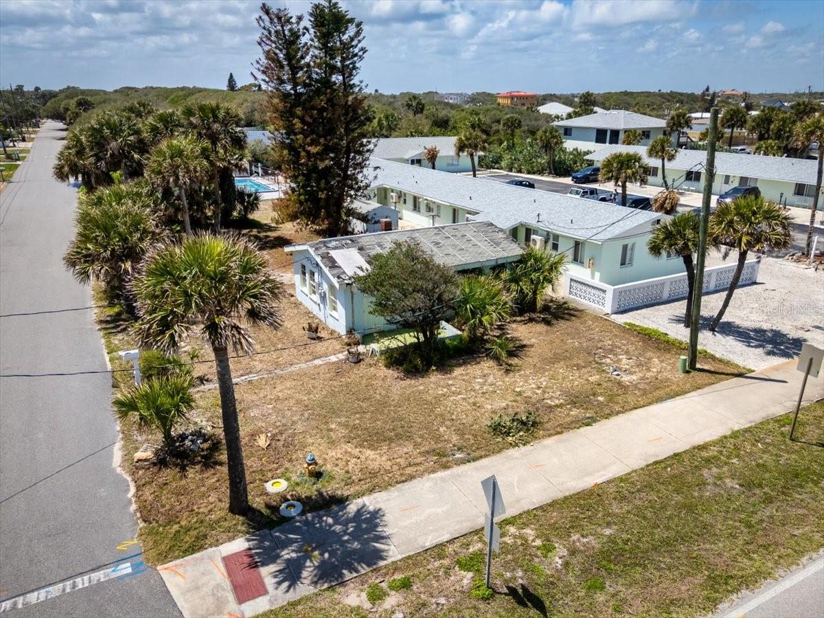 NEW SMYRNA BEACH - Residential