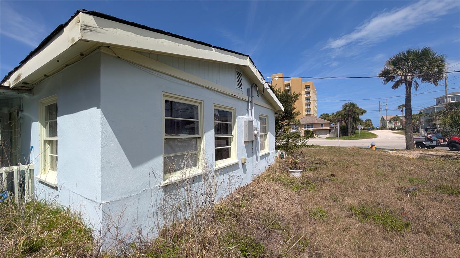 NEW SMYRNA BEACH - Residential