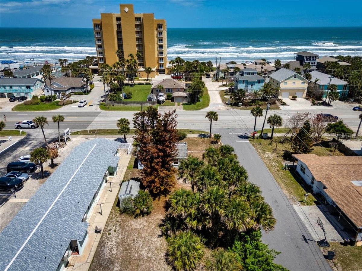 NEW SMYRNA BEACH - Residential