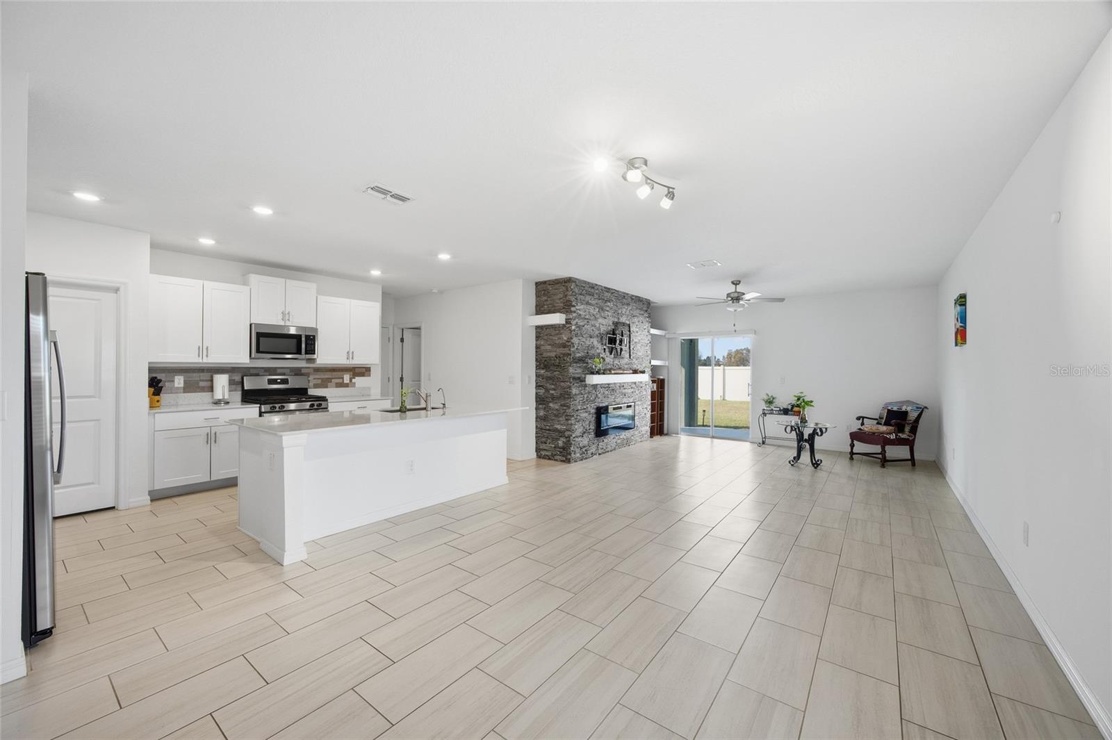 CONNERTON VILLAGE 4 PH 1 - Residential