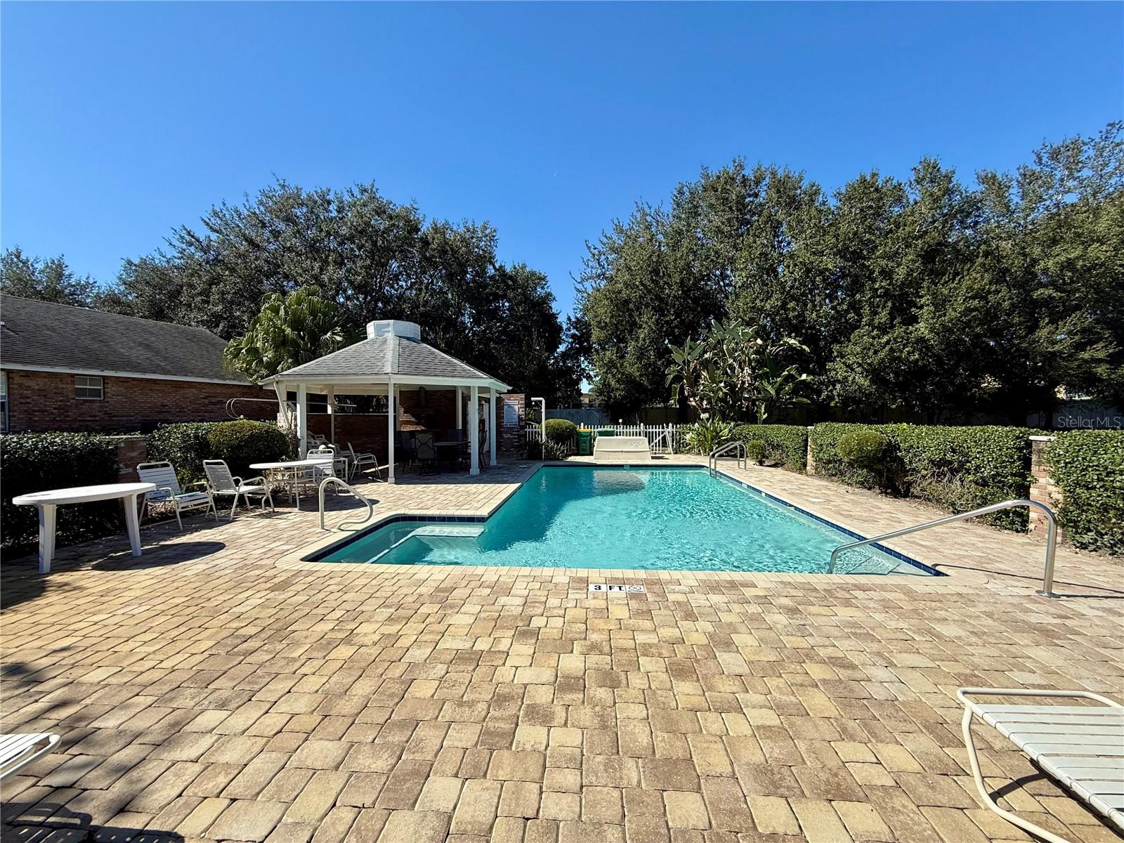 GLEN EAGLES GOLF VILLA - Residential Lease