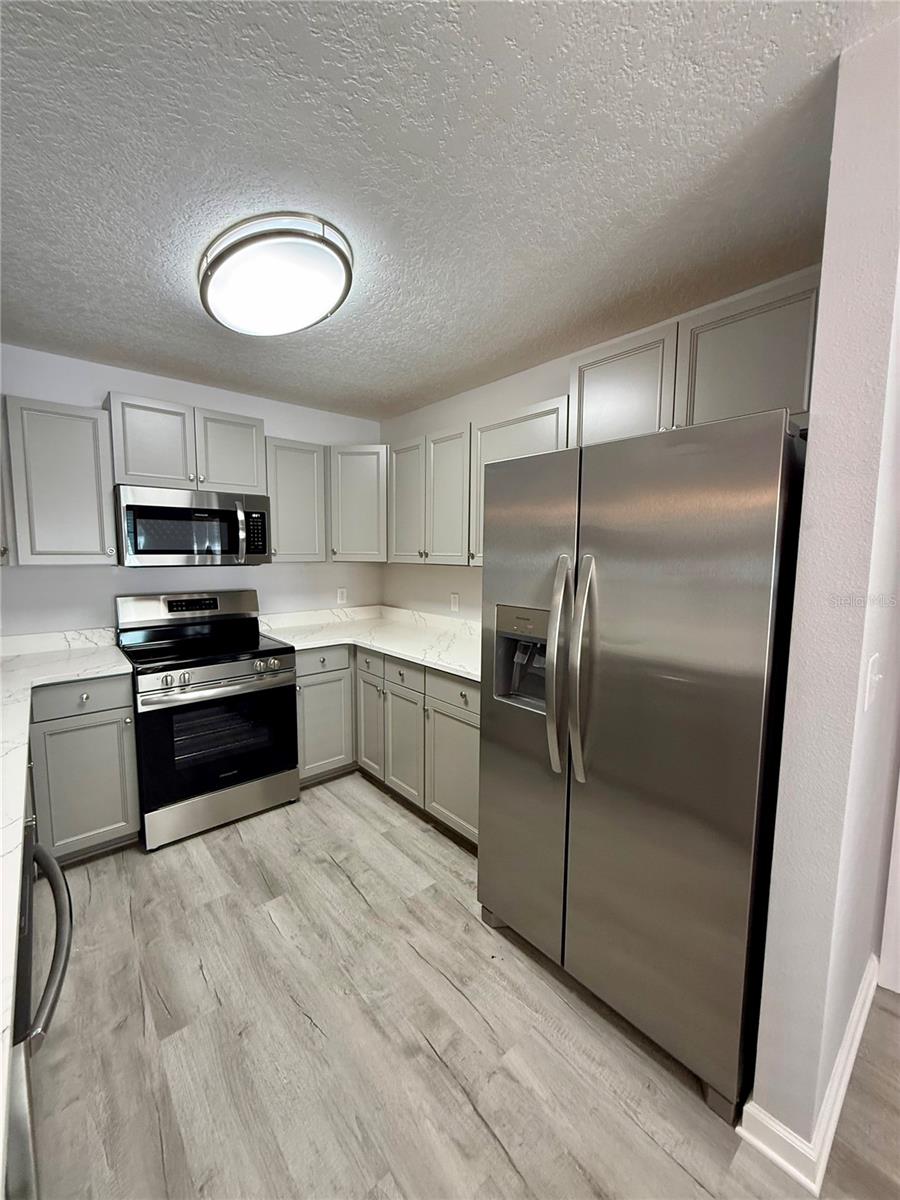 GLEN EAGLES GOLF VILLA - Residential Lease