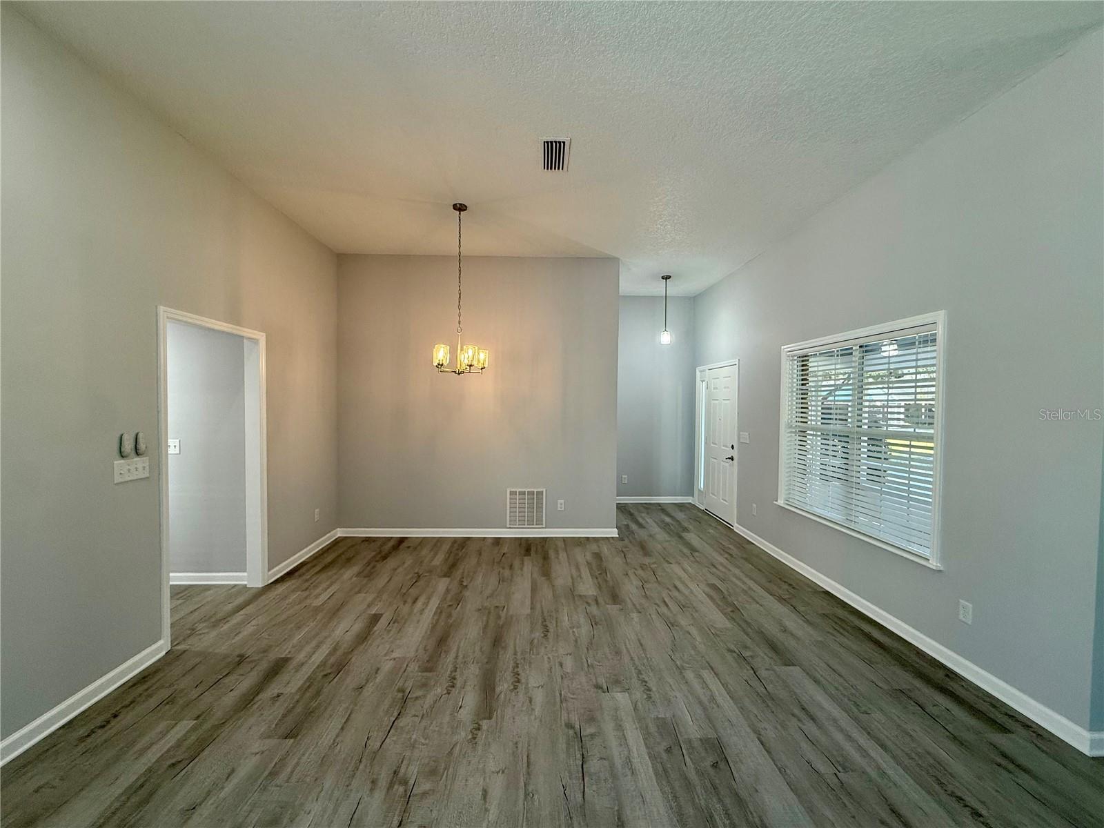 GLEN EAGLES GOLF VILLA - Residential Lease