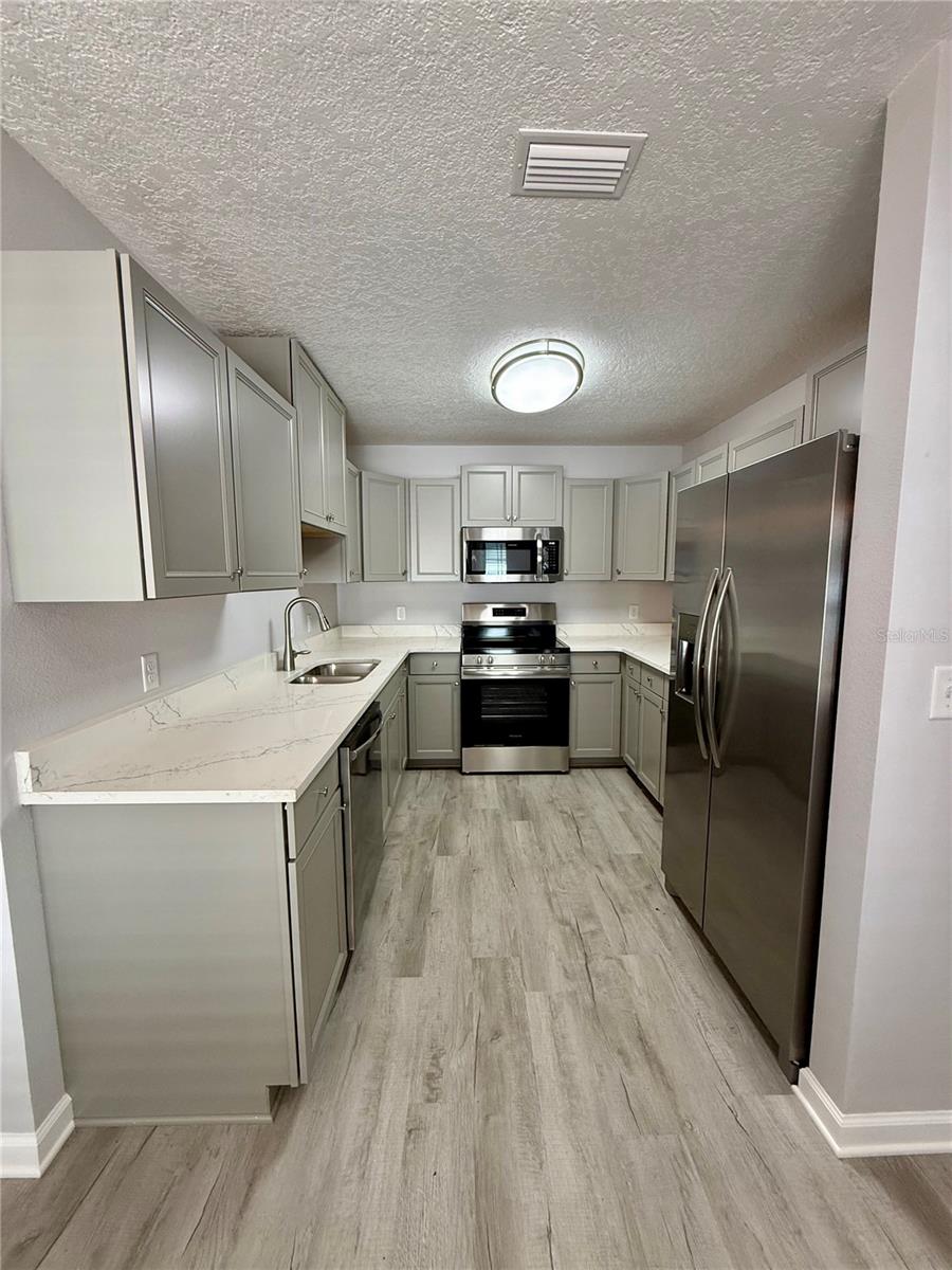 GLEN EAGLES GOLF VILLA - Residential Lease