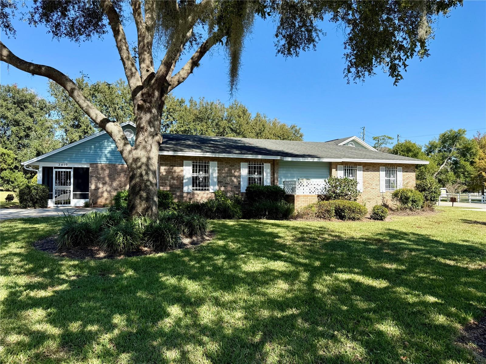 GLEN EAGLES GOLF VILLA - Residential Lease