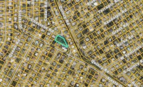 CHESTNUT ROAD VENICE FL 34293