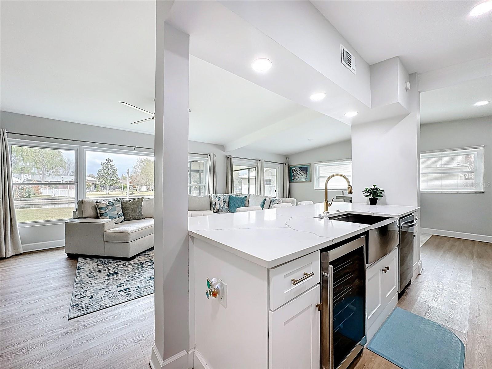 2705 GULFSTREAM ROAD