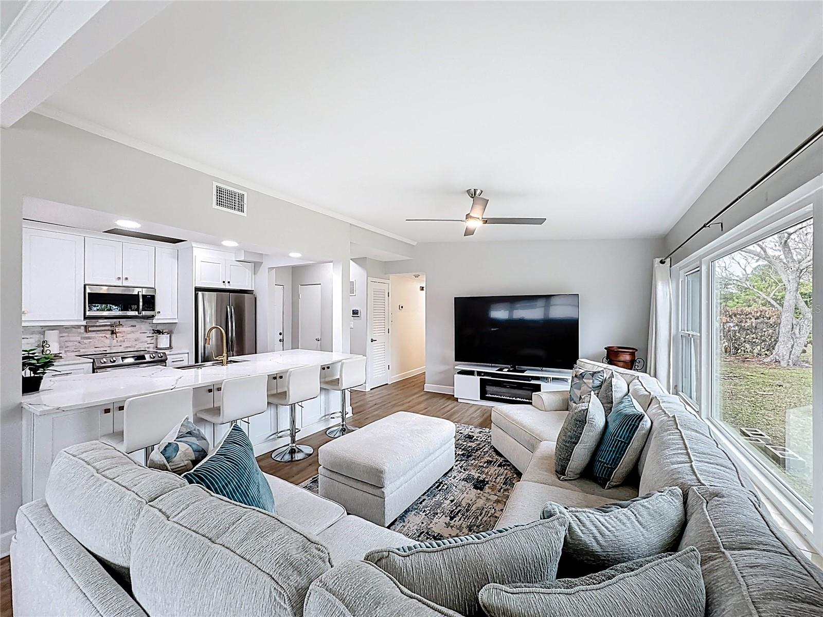 ISLE CATALINA - Residential