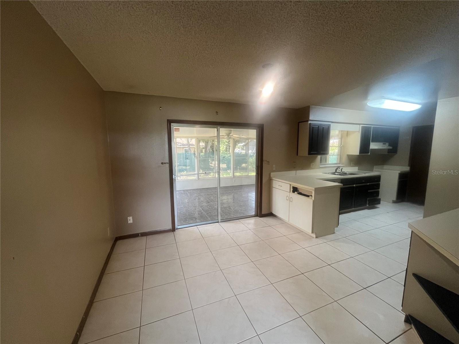 630 W BLUE LAKE TERRACE