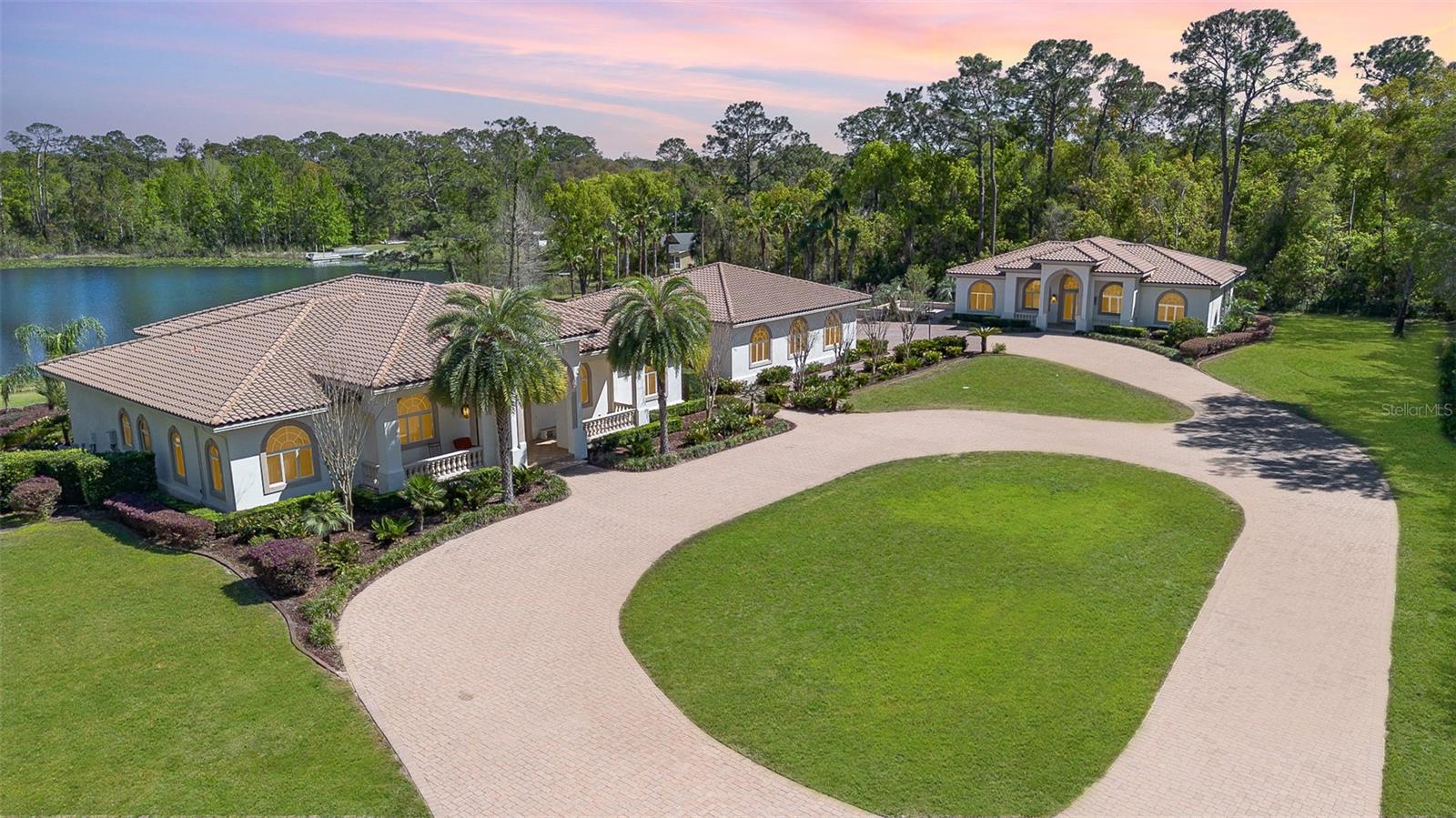 1135 MCKENZIE ROAD