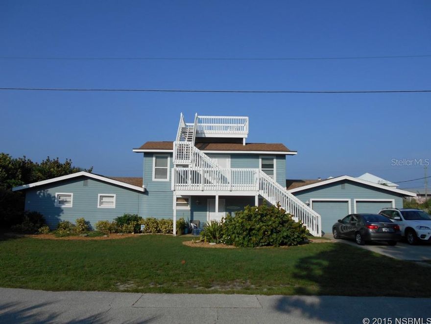 Spectacular river views and ocean views, 2 decks.  Widows walk on roof top makes a great sundeck!  Screened in-ground pool.  This large home has lots of possibilities for extended families. ;Water: City