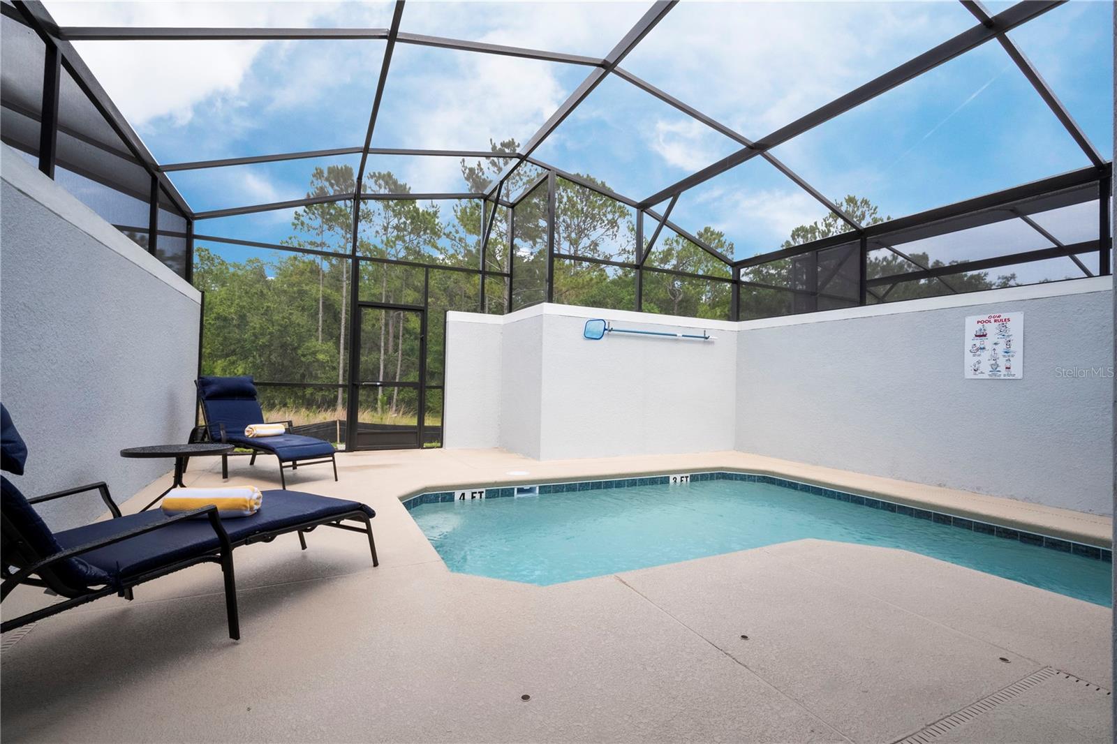 STOREY LAKE THE COVE - Residential