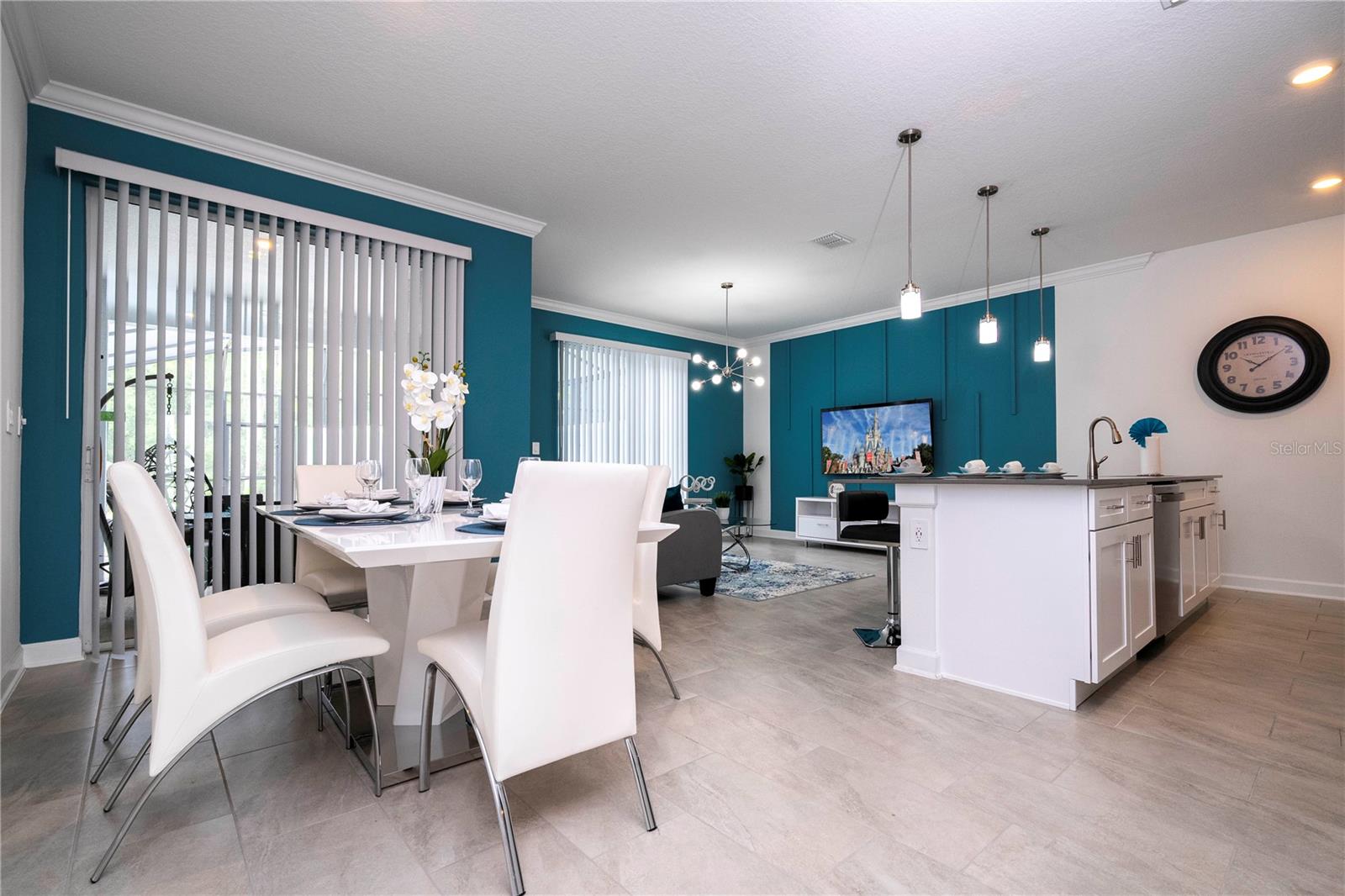 STOREY LAKE THE COVE - Residential