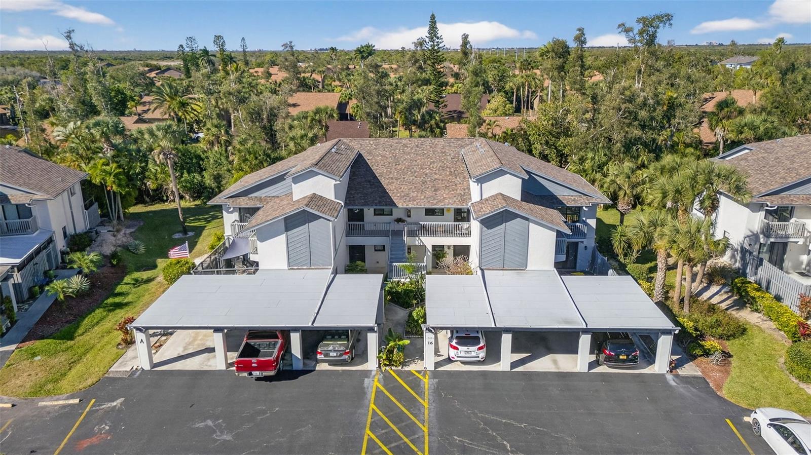 NEWPORT GLEN CONDO PH 01 - Residential