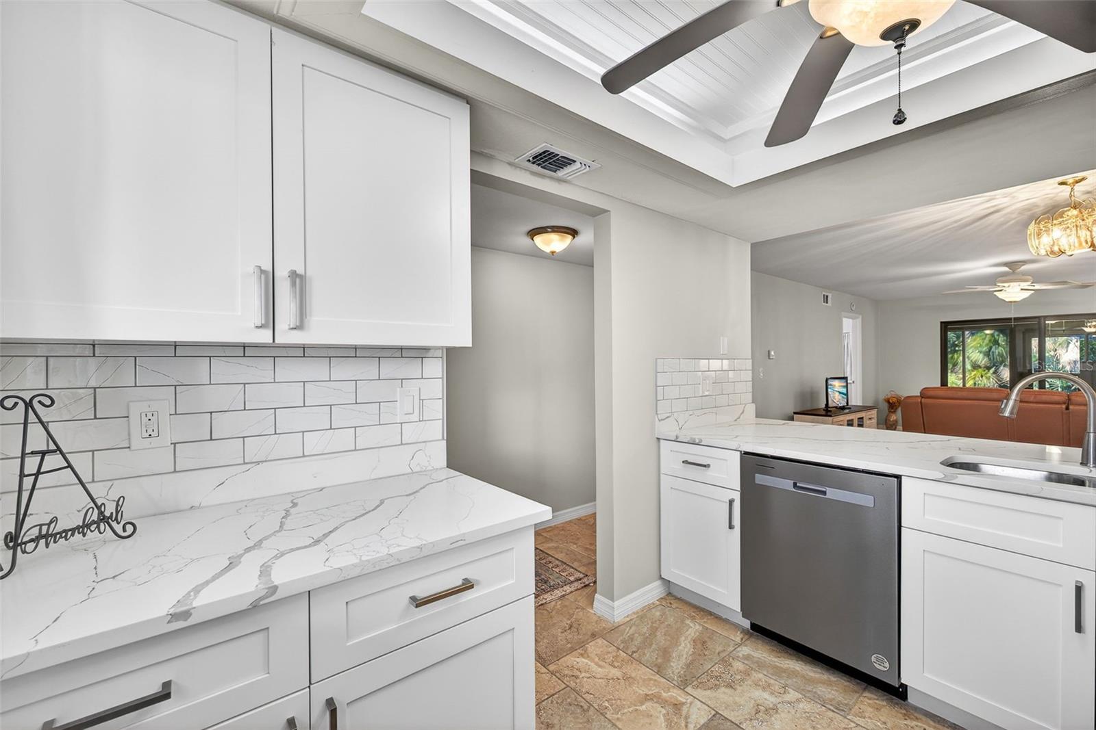 NEWPORT GLEN CONDO PH 01 - Residential