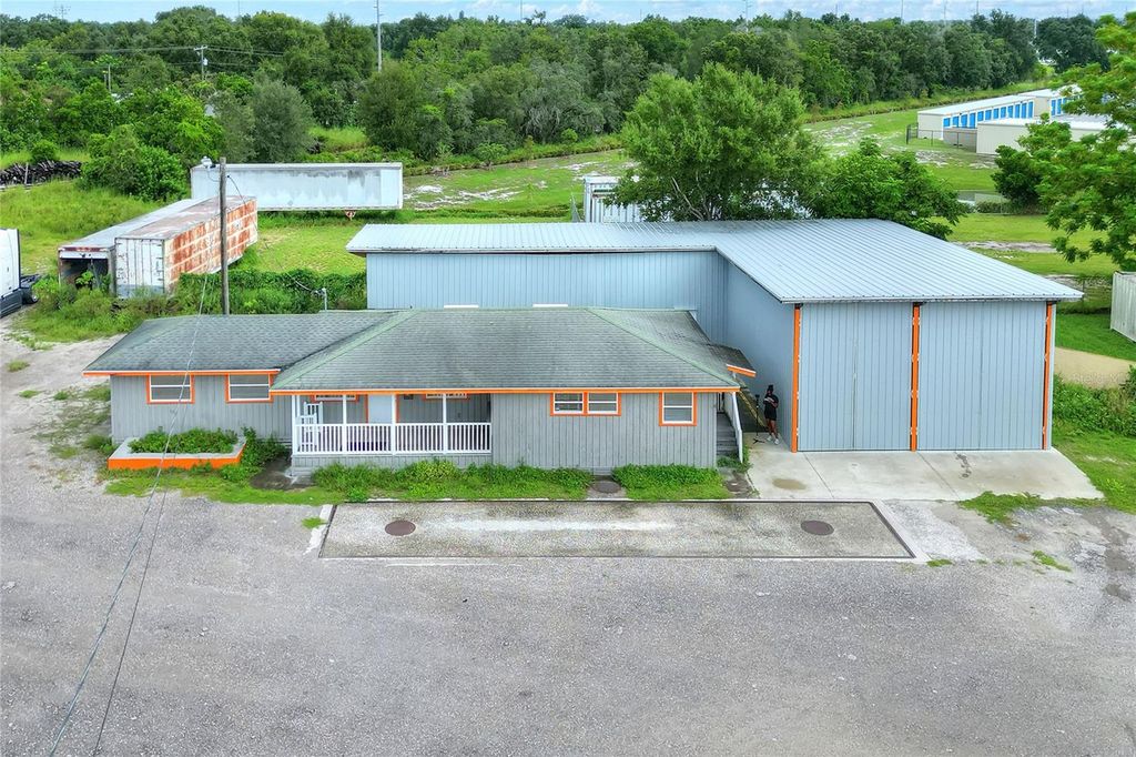 Photo of 1517 N Us Highway 17, Eagle Lake, FL 33839 (MLS # P4937356)