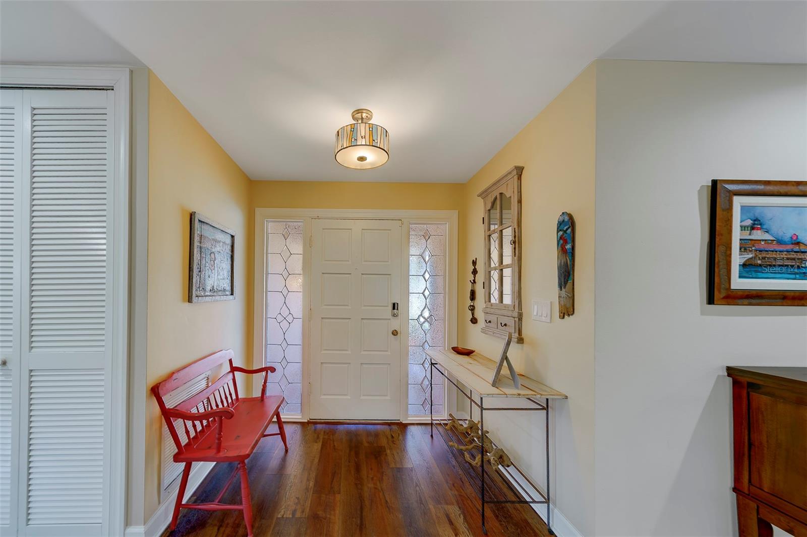 IMPERIAL POINT - Residential