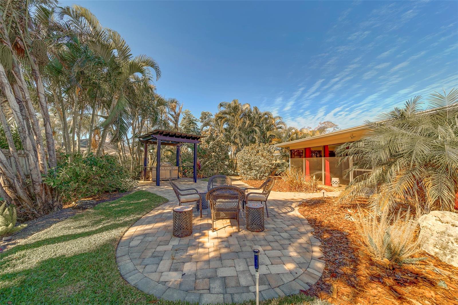 IMPERIAL POINT - Residential