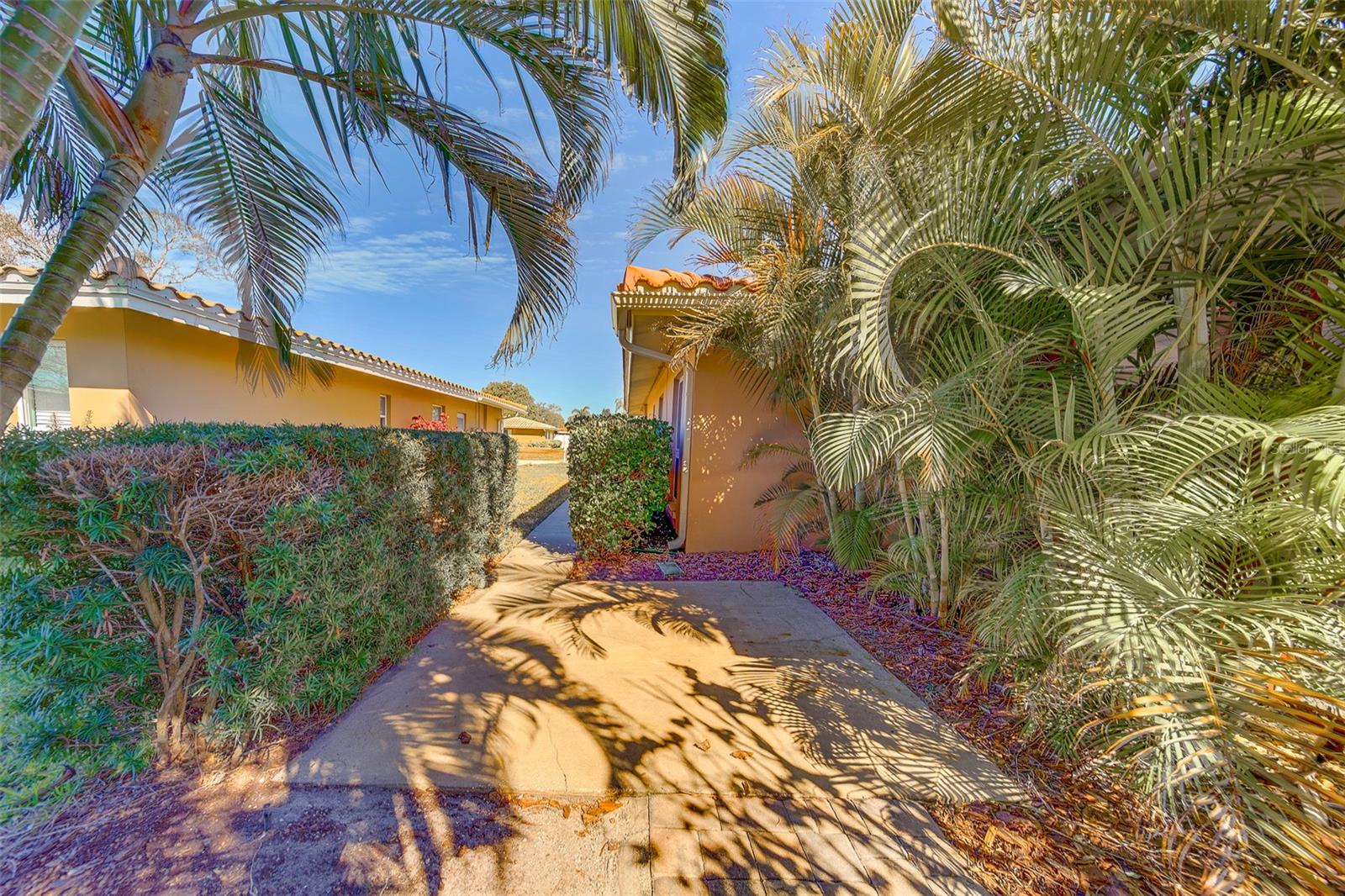 IMPERIAL POINT - Residential