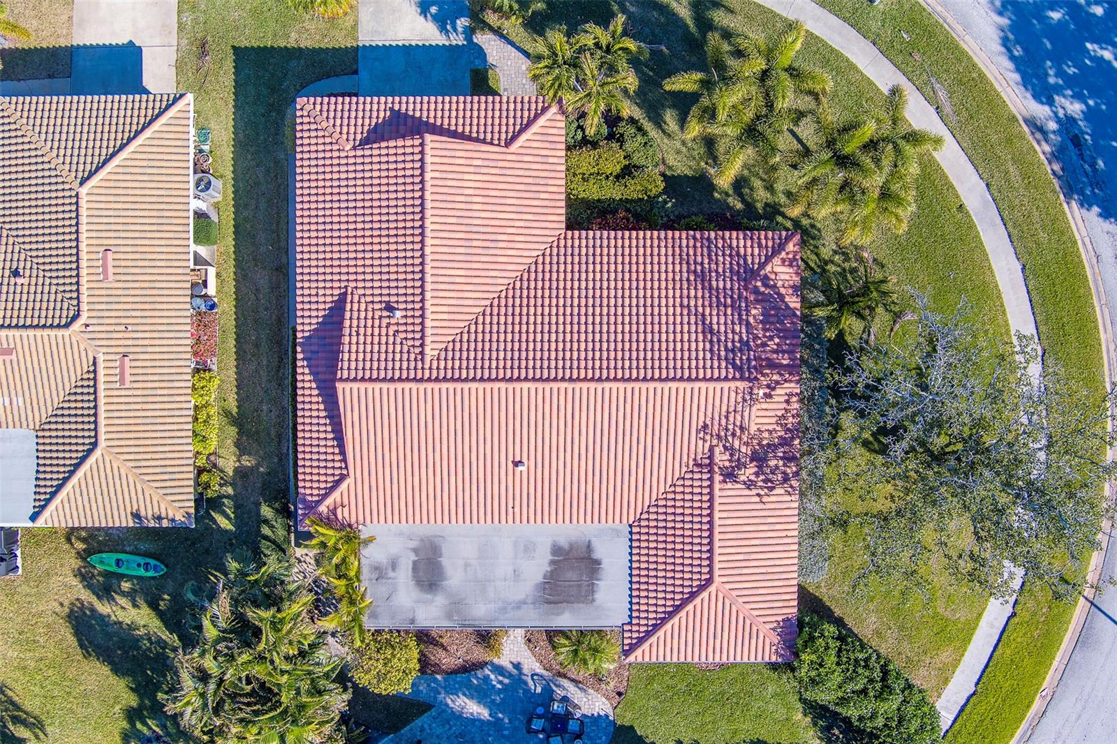 IMPERIAL POINT - Residential