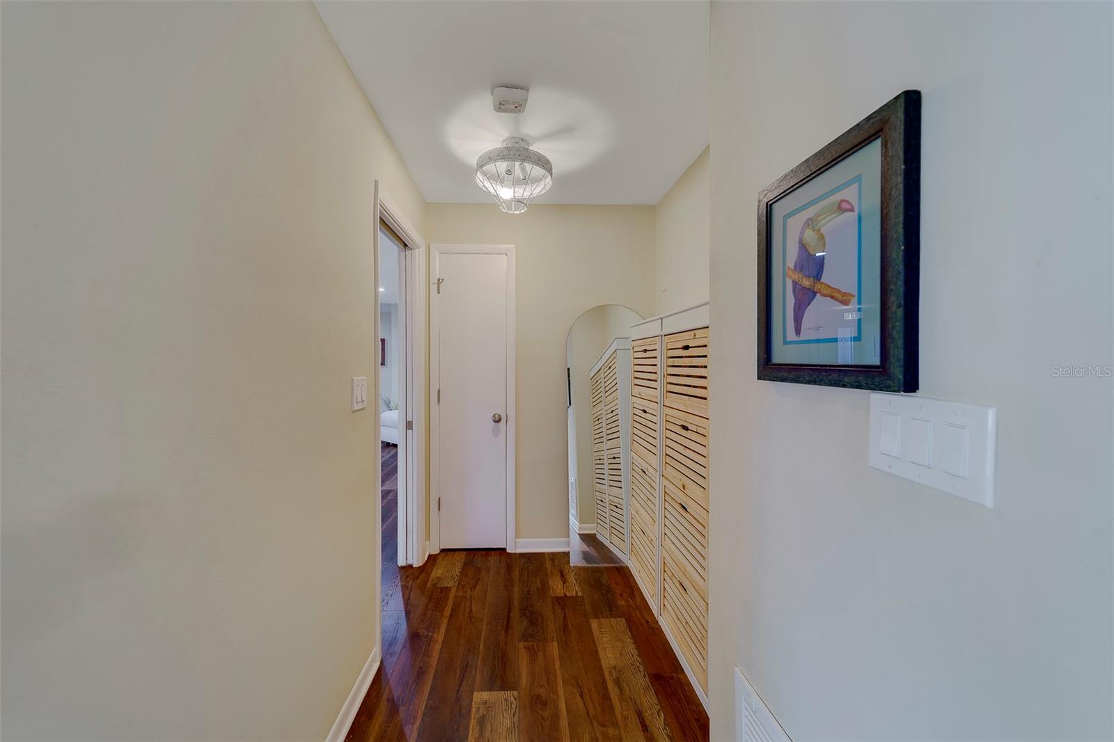 IMPERIAL POINT - Residential