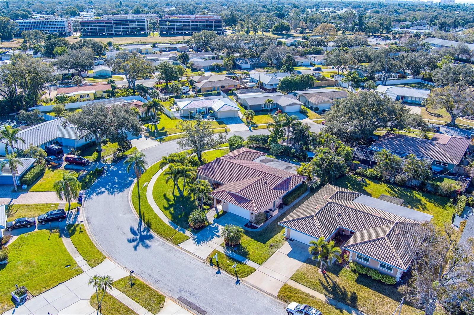 IMPERIAL POINT - Residential