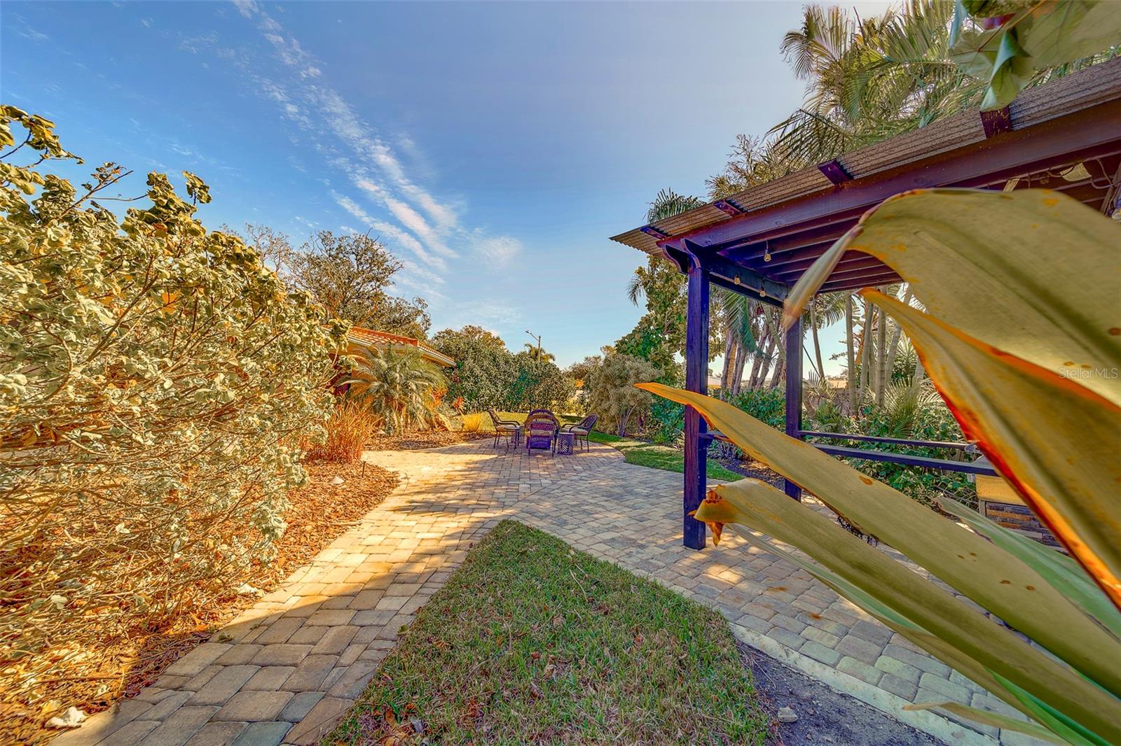 IMPERIAL POINT - Residential