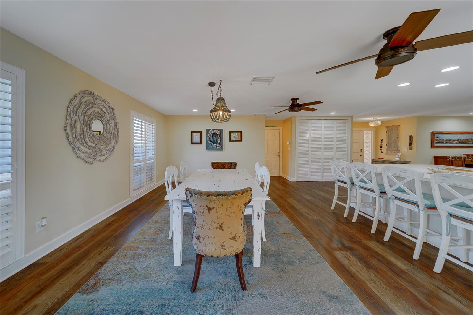 IMPERIAL POINT - Residential