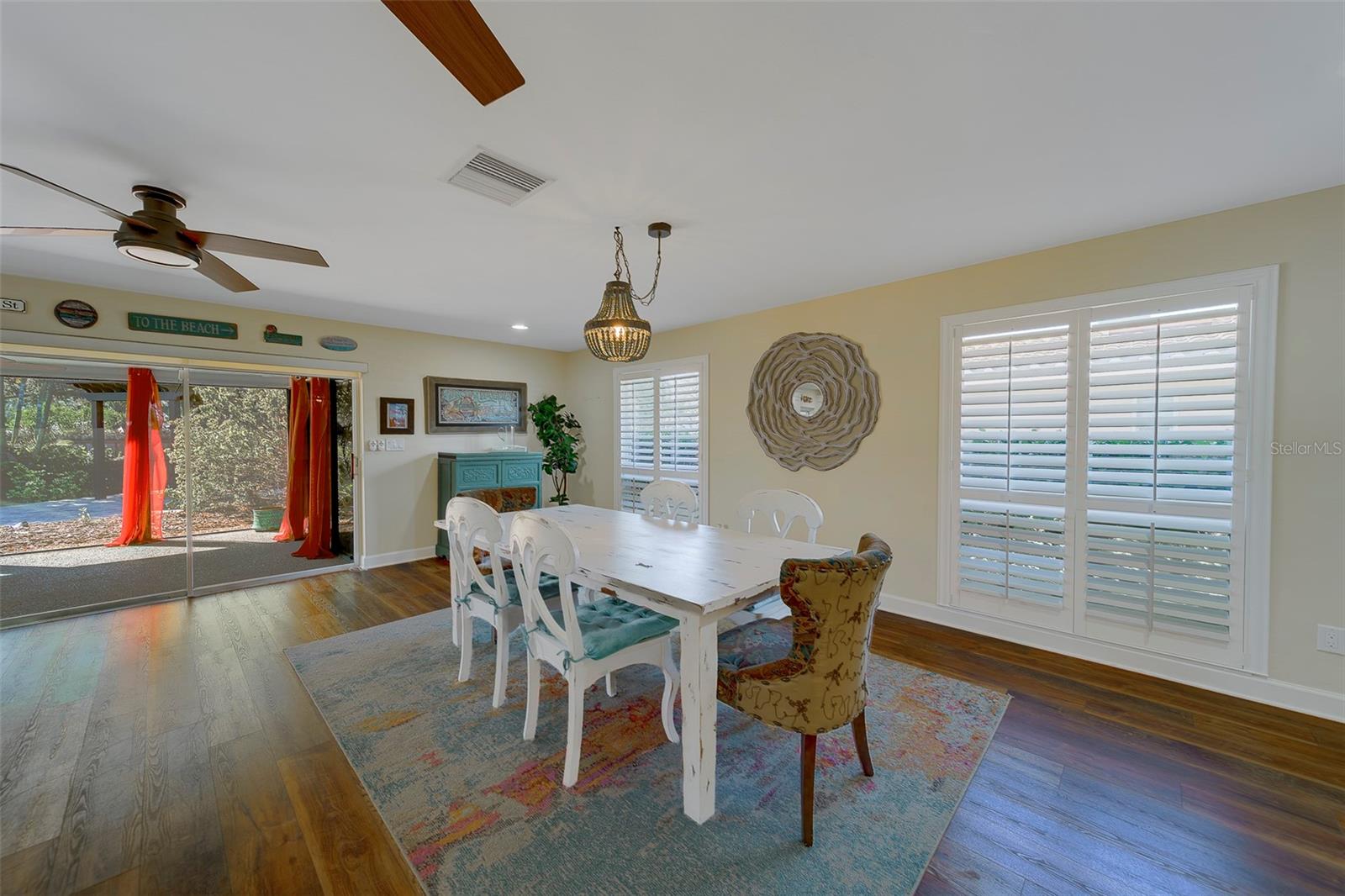 IMPERIAL POINT - Residential