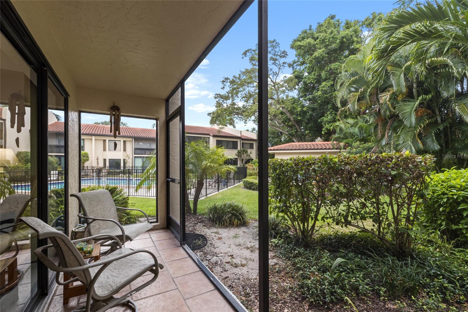 HUDSON HARBOUR - Residential Lease