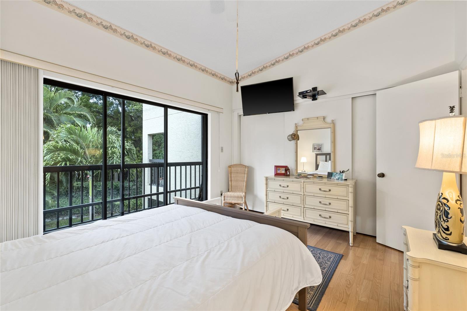 HUDSON HARBOUR - Residential Lease