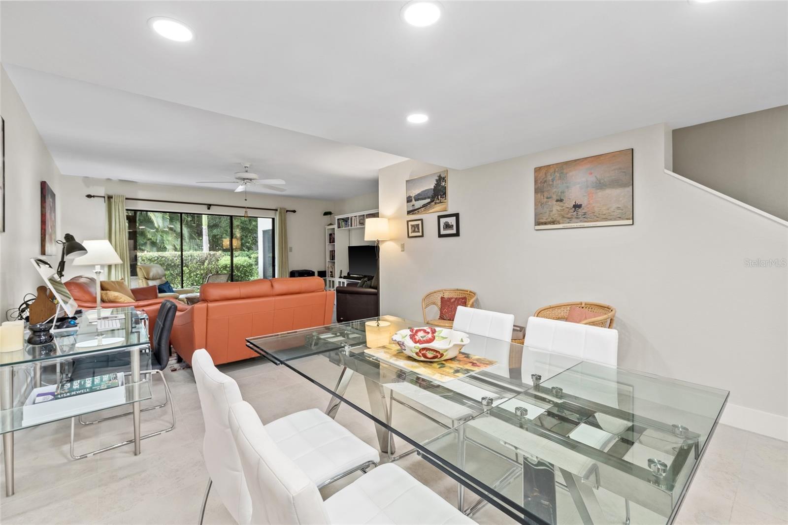 HUDSON HARBOUR - Residential Lease