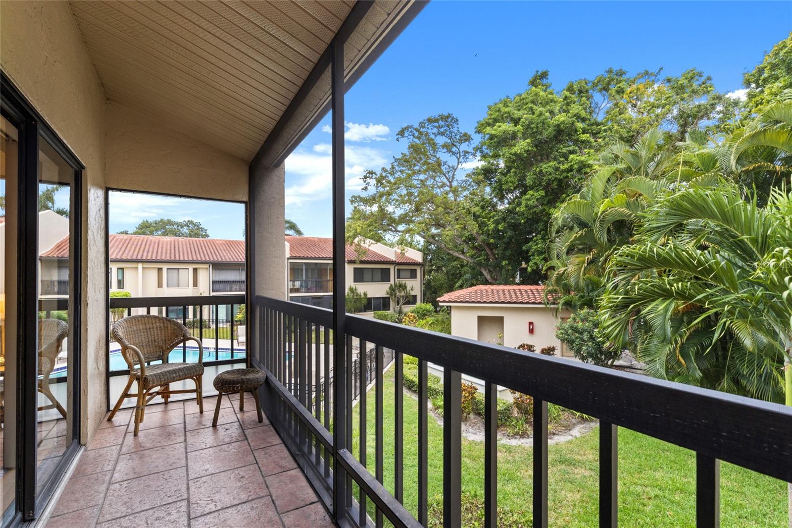 HUDSON HARBOUR - Residential Lease