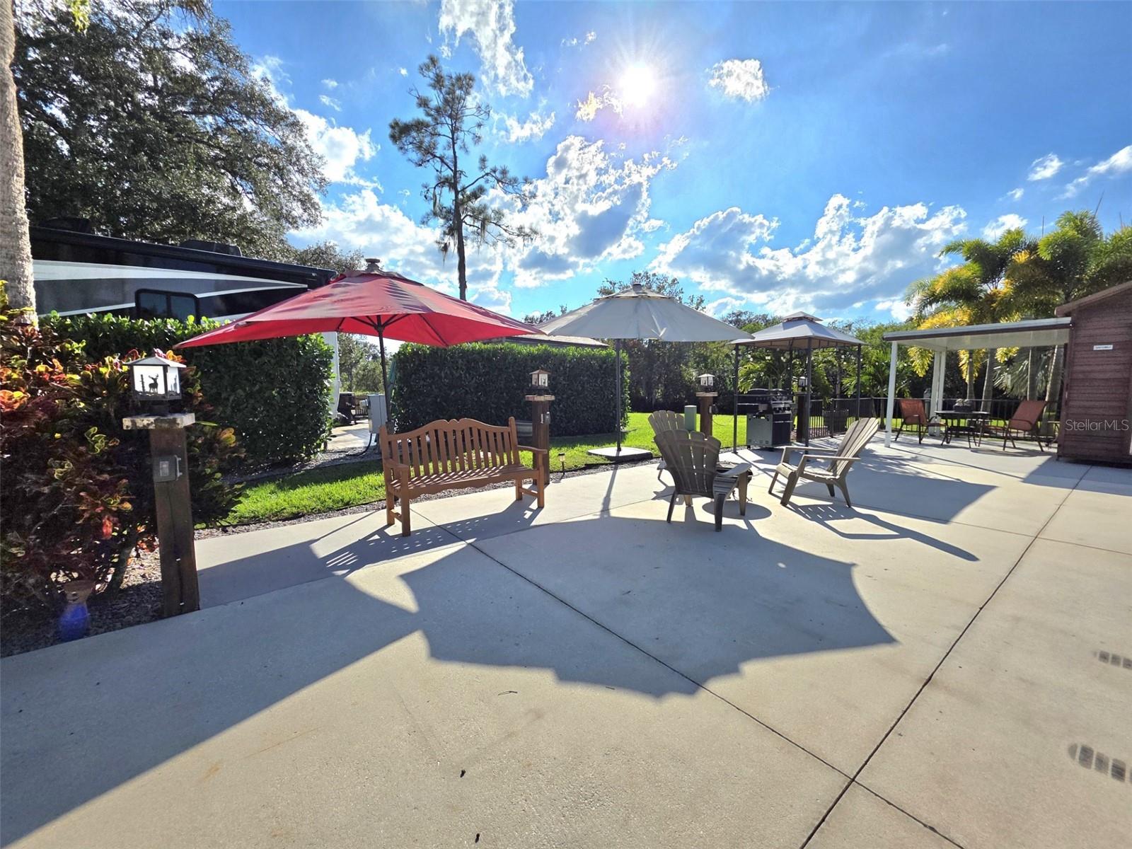 LONG HAMMOCK PH 01 - Land