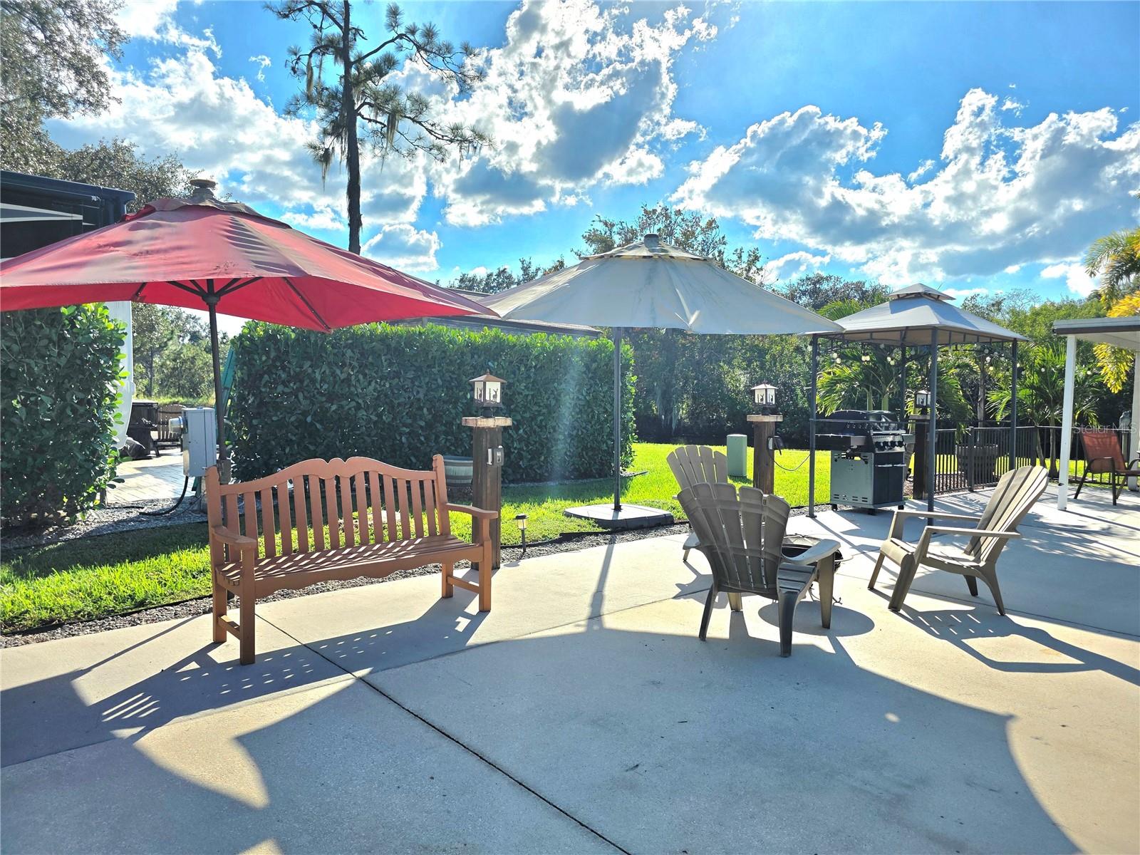 LONG HAMMOCK PH 01 - Land