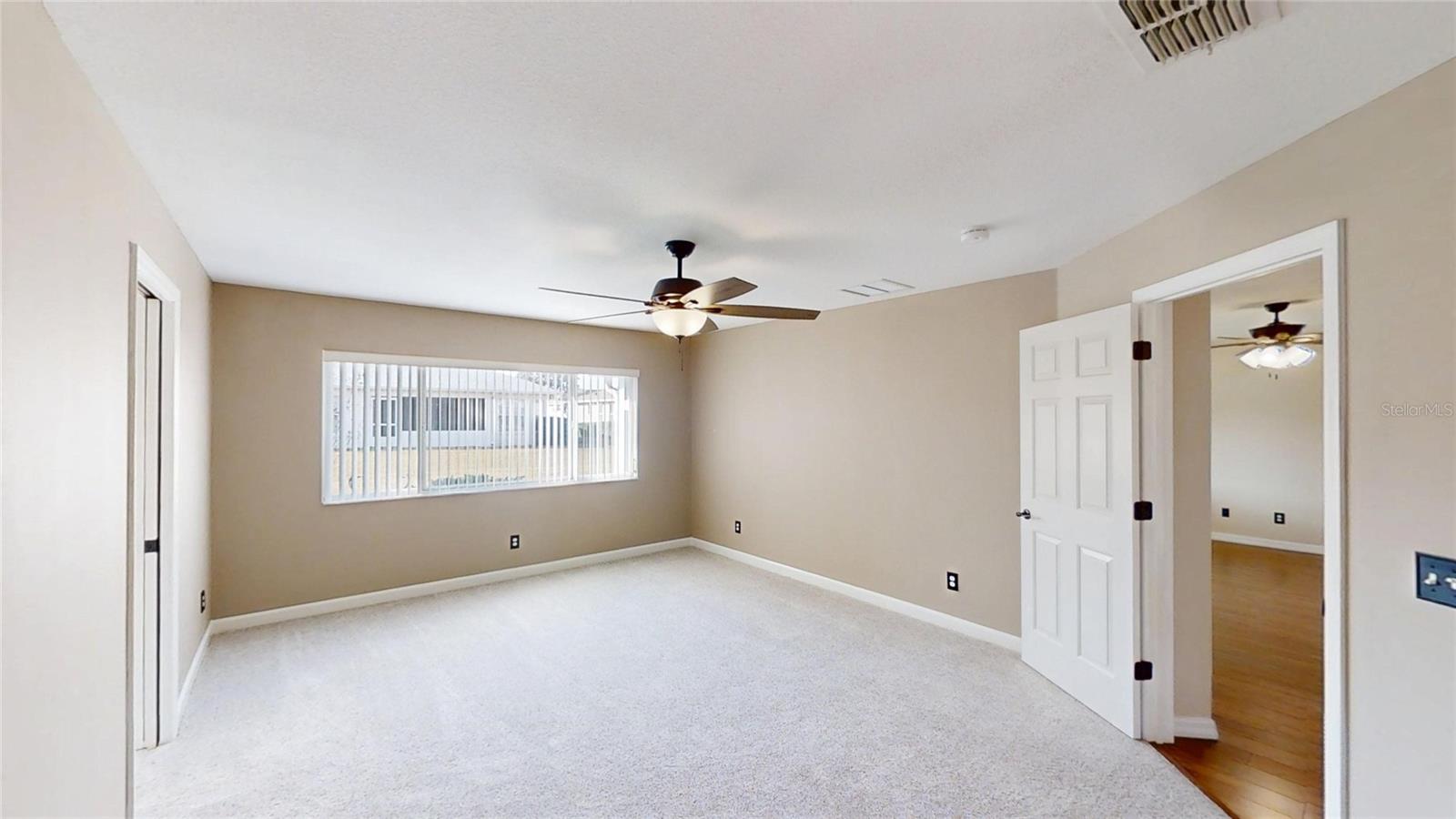 ON TOP OF THE WORLD - Residential Lease