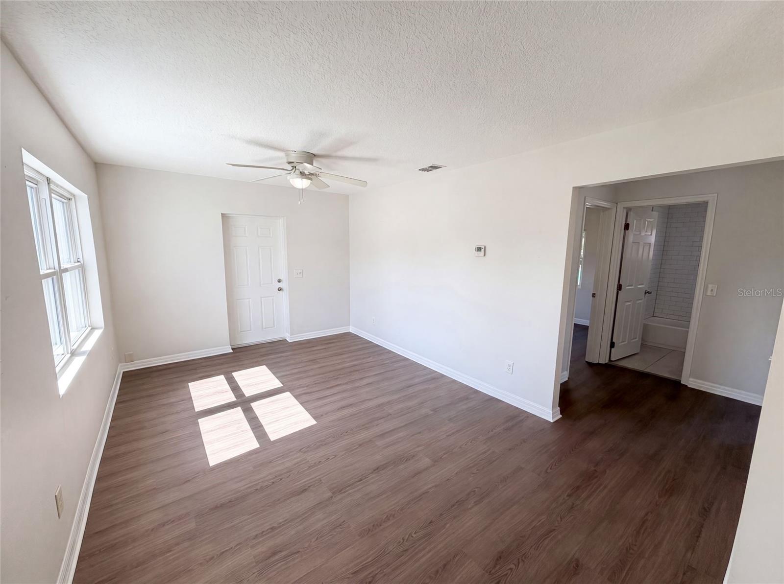 1604 PARK AVENUE