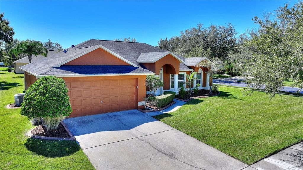 Photo of 4928 E Lake Cove Boulevard, Saint Cloud, FL 34771 (MLS # TB8441862)