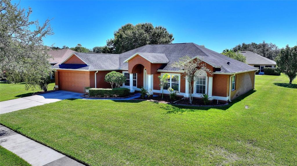Photo of 4928 E Lake Cove Boulevard, Saint Cloud, FL 34771 (MLS # TB8441862)
